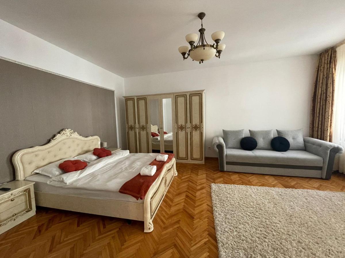 Londof Schei Apartments - Downtown Brasov Ngoại thất bức ảnh