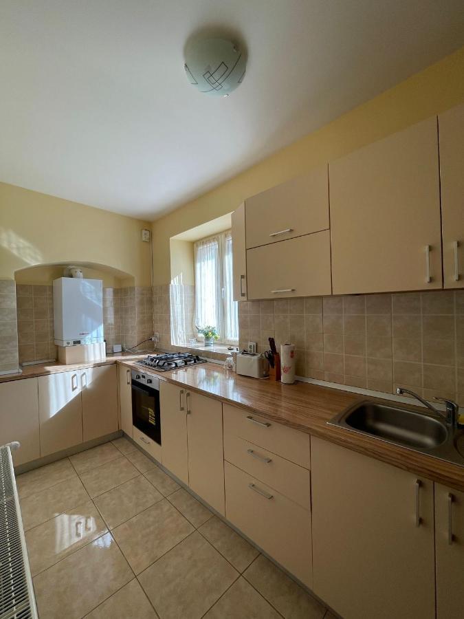 Londof Schei Apartments - Downtown Brasov Ngoại thất bức ảnh